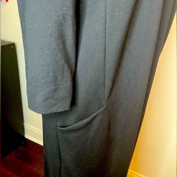 ⭐️ Reitman's black dress with pockets- size small - Picture 5 of 13